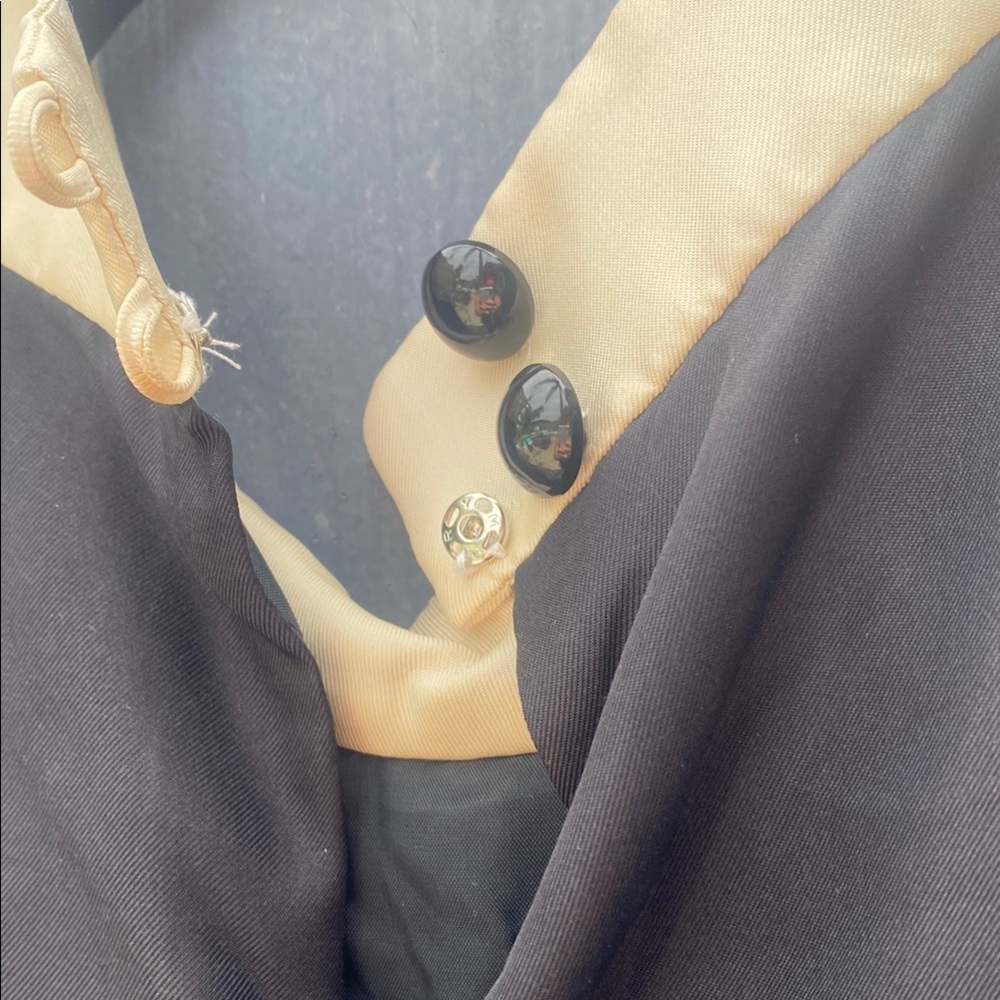 Milly of New York - size 6 100% silk - Picture 3 of 14